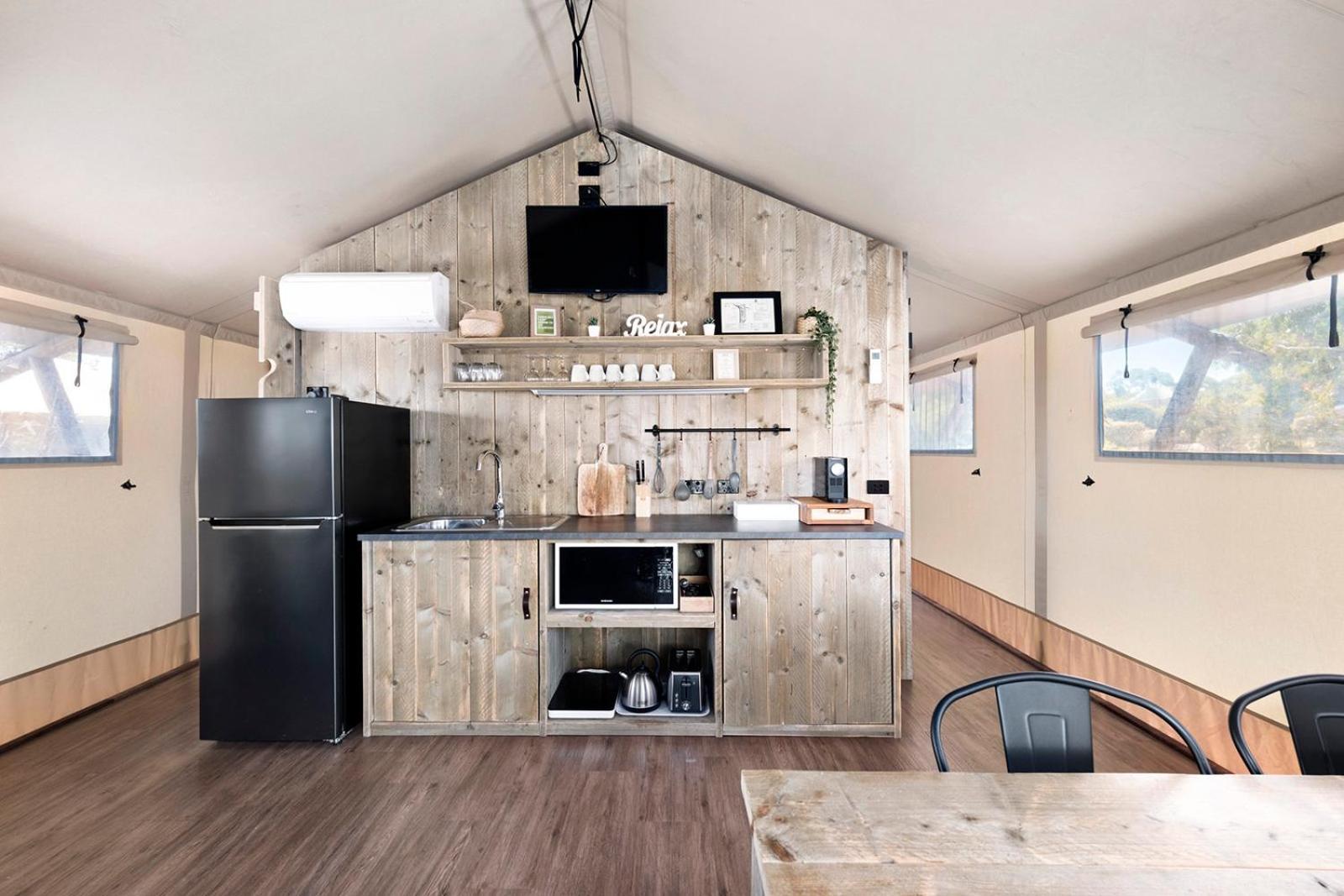 Scamander Sanctuary Holiday Park Екстериор снимка